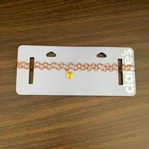 Claire’s Choker Necklace